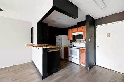 2231 S Vaughn Way #111B, Aurora, CO 80014 - Photo 5