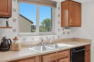 16636 E Rice Cir, Aurora, CO 80015 - Photo 5