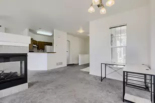 20026 E Lasalle Dr, Aurora, CO 80013 - Photo 7