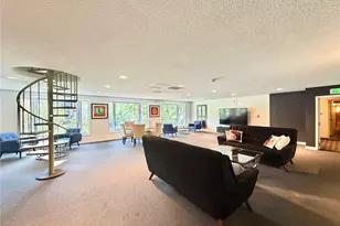 555 E 10th Ave, Denver, CO 80203 - Photo 11