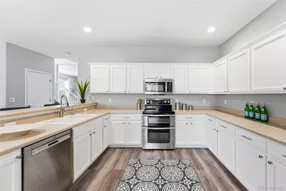 10557 Jaguar Drive, Lone Tree, CO 80124 - Photo 11