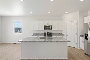 6027 Sugarloaf St, Brighton, CO 80601 - Photo 9