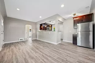 3290 Magnolia St, Denver, CO 80207 - Photo 7
