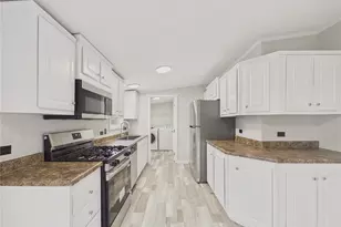 9400 Elm Ct, Denver, CO 80260 - Photo 9