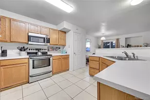 1199 S Waco St, Aurora, CO 80017 - Photo 9