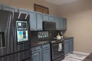 15475 Andrews Dr, Denver, CO 80239 - Photo 11