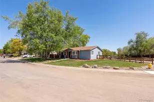 6261 W 74th Pl, Arvada, CO 80003 - Photo 3