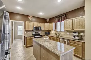 21032 E Greenwood Pl, Aurora, CO 80013 - Photo 7