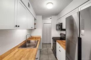 140 E Highline Cir, Centennial, CO 80122 - Photo 5
