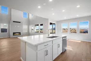 8572 Eckley St, Littleton, CO 80125 - Photo 9