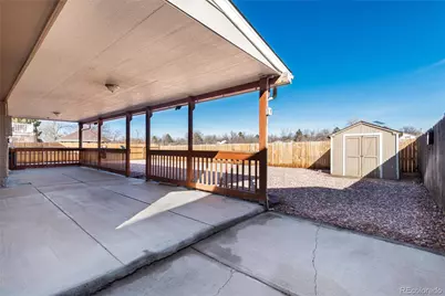 2118 S Mobile Way, Aurora, CO 80013 - Photo 33