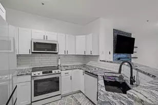1691 W Canal Cir, Littleton, CO 80120 - Photo 3
