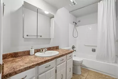 4052 S Willow Way, Denver, CO 80237 - Photo 35