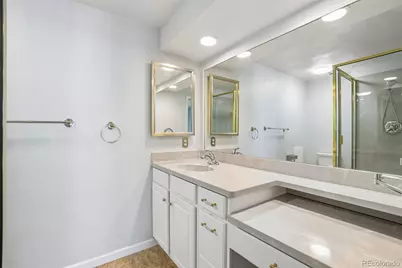 4052 S Willow Way, Denver, CO 80237 - Photo 27