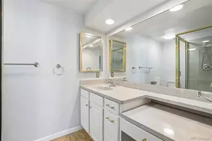 4052 S Willow Way, Denver, CO 80237 - Photo 27