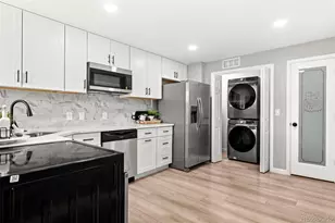 9410 Lilly Ct, Thornton, CO 80229 - Photo 11