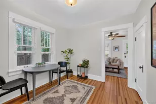2060 S Franklin St, Denver, CO 80210 - Photo 17