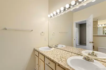 2575 S Syracuse Way #H104, Denver, CO 80231 - Photo 19