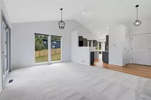 28104 Meadow Dr, Evergreen, CO 80439 - Photo 7