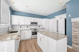 10709 Evondale St, Highlands Ranch, CO 80126 - Photo 9