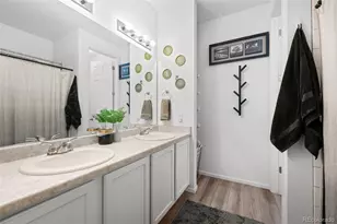 25583 E Bayaud Ave, Aurora, CO 80018 - Photo 27