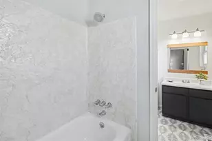 1632 S Rifle St, Aurora, CO 80017 - Photo 11