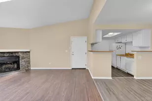 908 S Walden Way, Aurora, CO 80017 - Photo 11