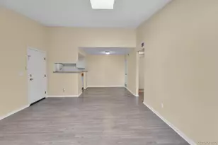 908 S Walden Way, Aurora, CO 80017 - Photo 5