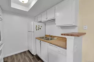 908 S Walden Way, Aurora, CO 80017 - Photo 9