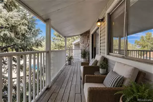 908 S Walden Way, Aurora, CO 80017 - Photo 5