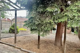 1881 S Lincoln St, Denver, CO 80210 - Photo 15