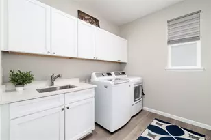 27794 E Davies Dr, Aurora, CO 80016 - Photo 23