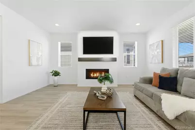 9074 Truckee Court, Commerce City, CO 80022 - Photo 11