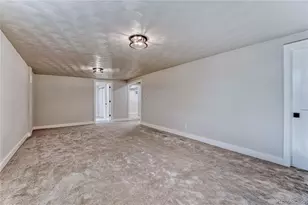 6945 S Clermont Dr, Centennial, CO 80122 - Photo 31