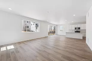 479 S Salida St, Aurora, CO 80017 - Photo 9