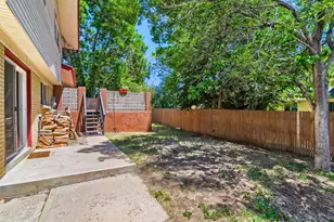 868 S Johnson Ct, Lakewood, CO 80226 - Photo 25