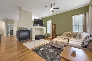10891 Chambers Way, Commerce City, CO 80022 - Photo 5