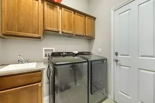 10891 Chambers Way, Commerce City, CO 80022 - Photo 25