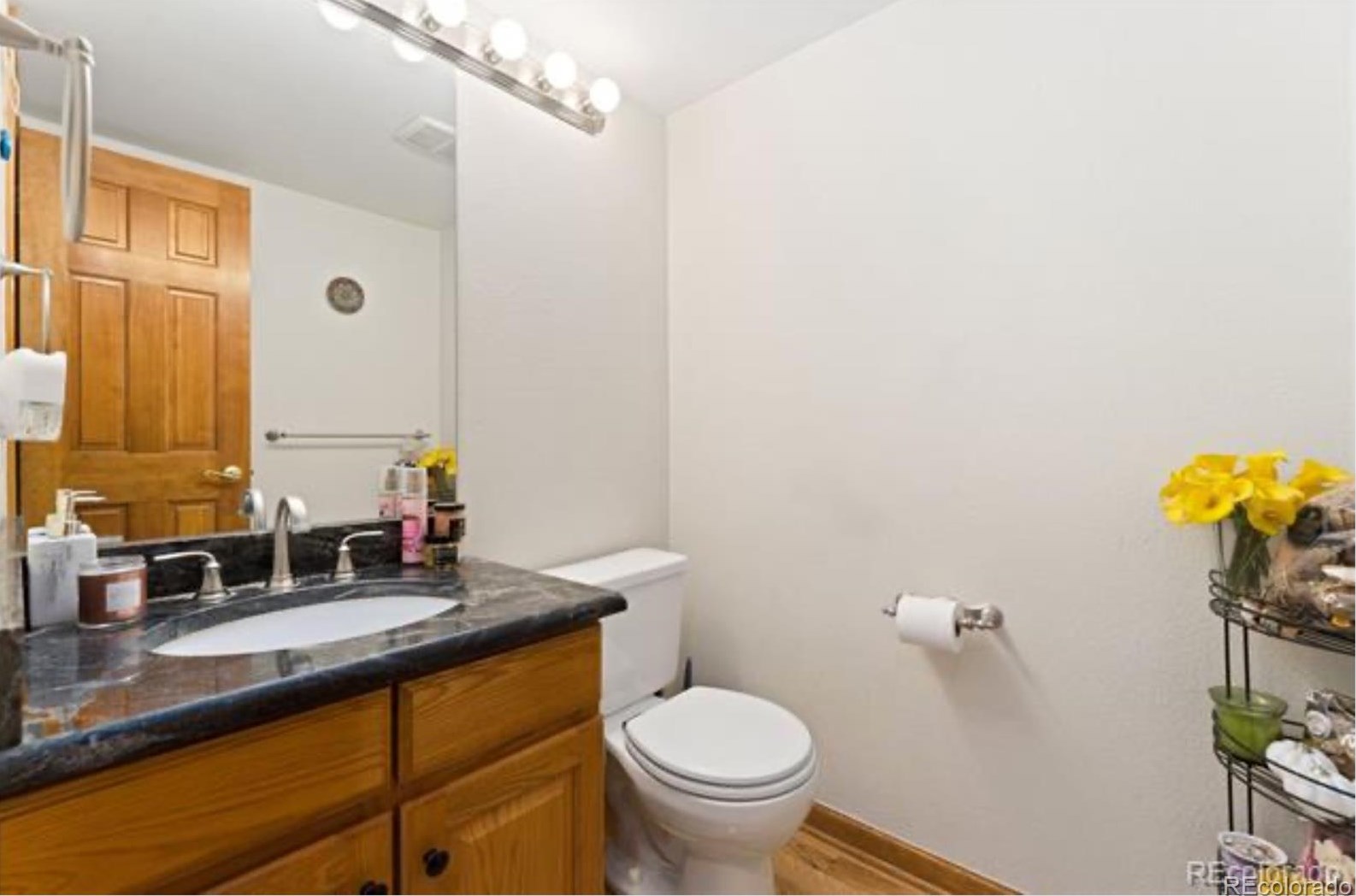 21014 Crestline Cir, Denver CO  80015-3620 exterior