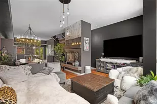 2325 Walnut St, Denver, CO 80205 - Photo 11