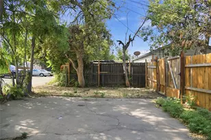 1608 Oakland St, Aurora, CO 80010 - Photo 17