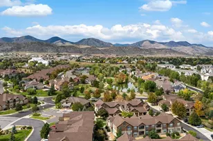 11923 W Long Cir, Littleton, CO 80127 - Photo 23