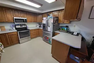 10470 Romblon Way, Northglenn, CO 80234 - Photo 5