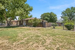 8402 Chase St, Arvada, CO 80003 - Photo 3