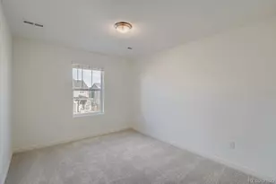 6810 Juniper Dr, Thornton, CO 80602 - Photo 9