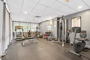 888 N Logan Street, Denver, CO 80203 - Photo 25