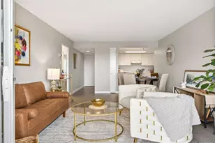 888 N Logan Street, Denver, CO 80203 - Photo 3
