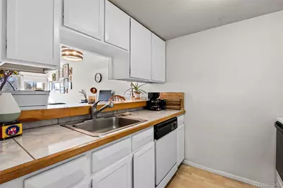 1265 Elizabeth Street #505, Denver, CO 80206 - Photo 9