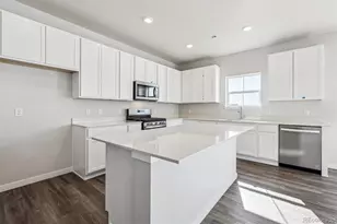19095 E 93rd Dr, Commerce City, CO 80022 - Photo 5