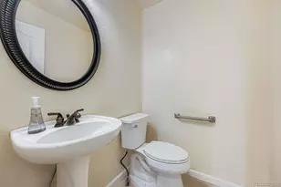 22754 E Rowland Dr, Aurora, CO 80016 - Photo 21